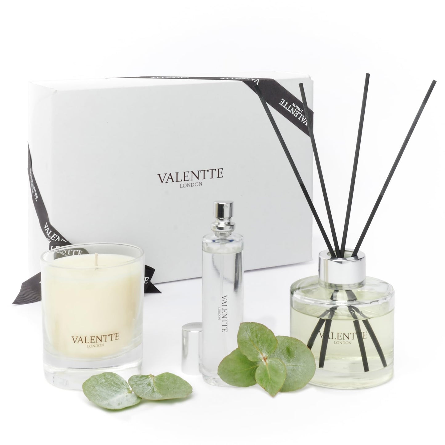 Scented Gift Box with Candle, Reed Diffuser, and Room Mist, Aromatherapy Essential Oils, Long Lasting Fragrance, Made in the UK (Lemongrass and Rosemary) (150g, 100ml, 30ml) - Valentte