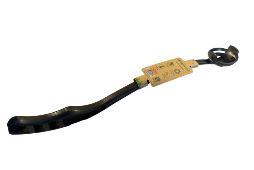 Classic Chewtopia Ball Launcher Black