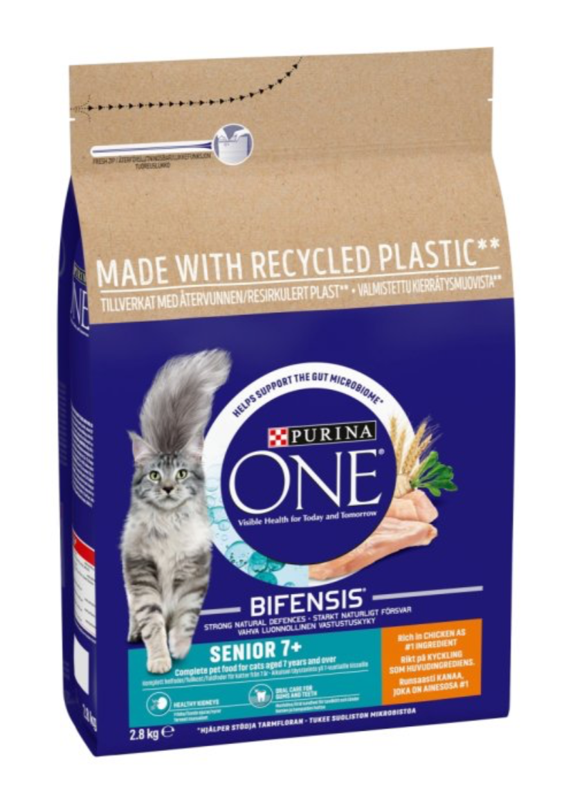 Purina One Senior 7+ Cat Chicken 2.8kg
