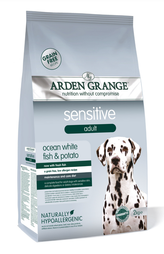 Arden Grange Adult Sensitive Ocean White Fish & Potato 2kg