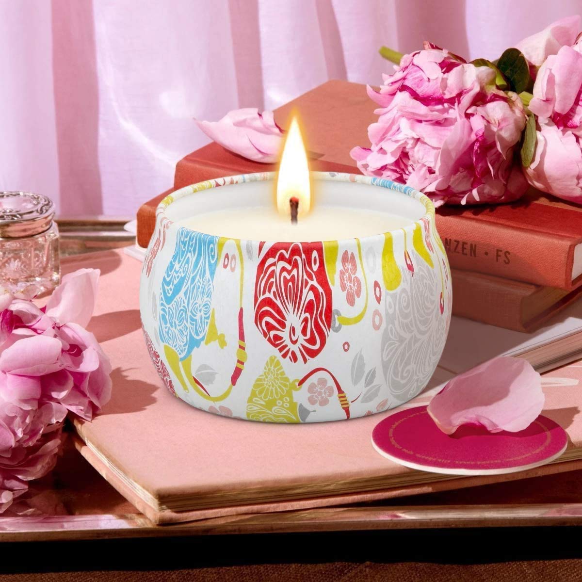 Yinuo Mirror Gifts for Women, 24 x 70 g Scented Candles Gift Set for Women, Soy Wax Aromatherapy Candles for Christmas, Birthday, Mother's Day, Valentine's Day, Bathroom, Yoga